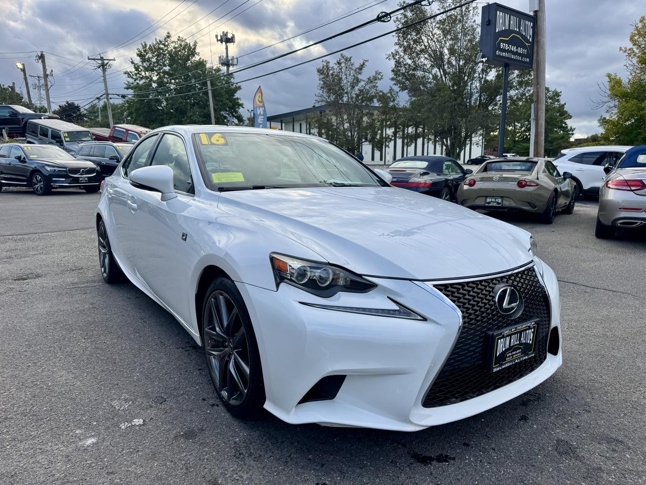 Lexus IS 300 AWD 2016