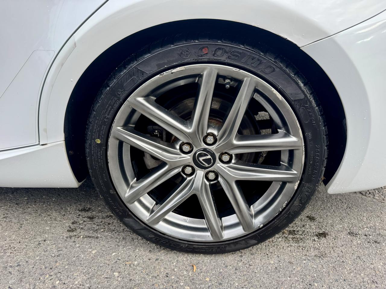 Lexus IS 300 AWD 2016