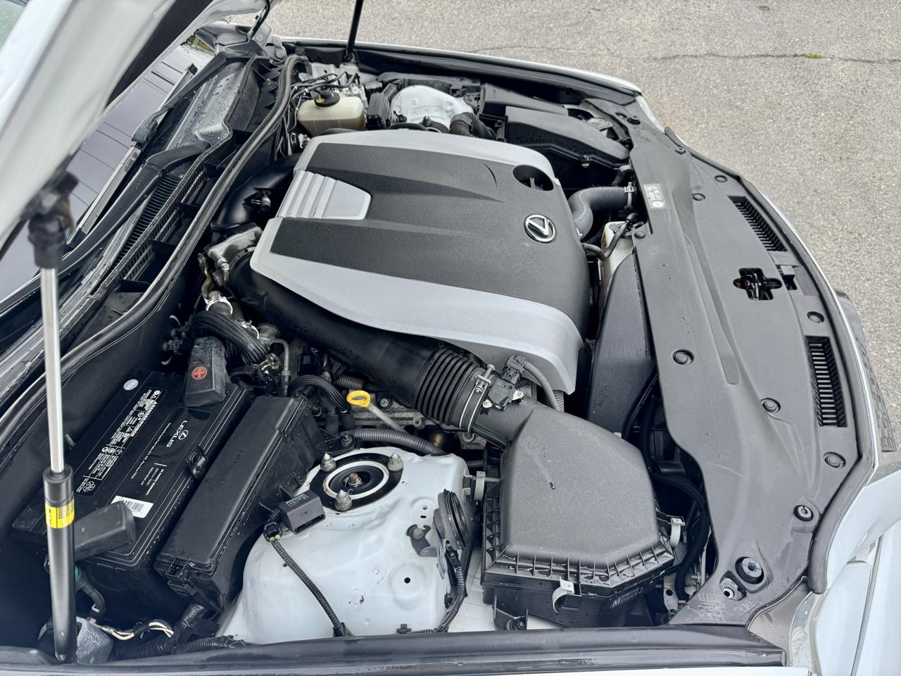 Lexus IS 300 AWD 2016