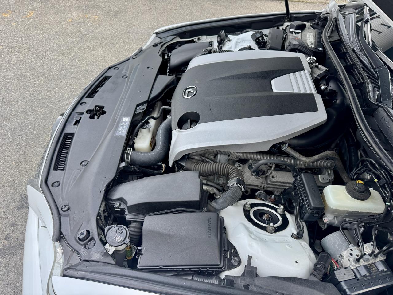 Lexus IS 300 AWD 2016