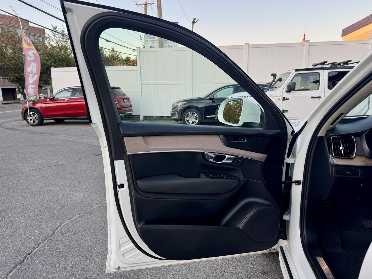 Volvo XC90 B6 Plus Bright 2025