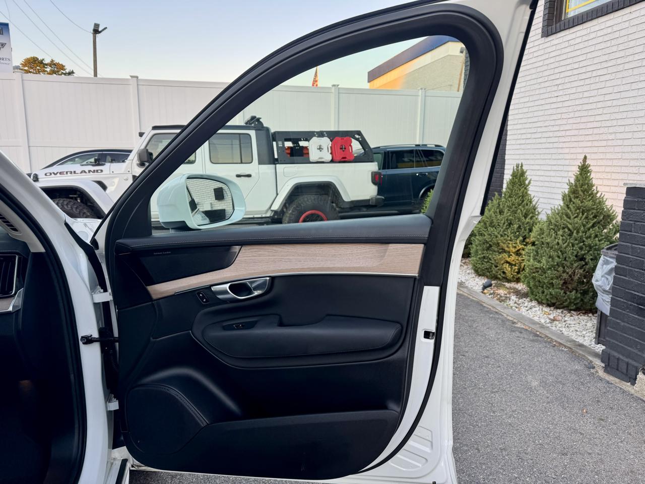 Volvo XC90 B6 Plus Bright 2025