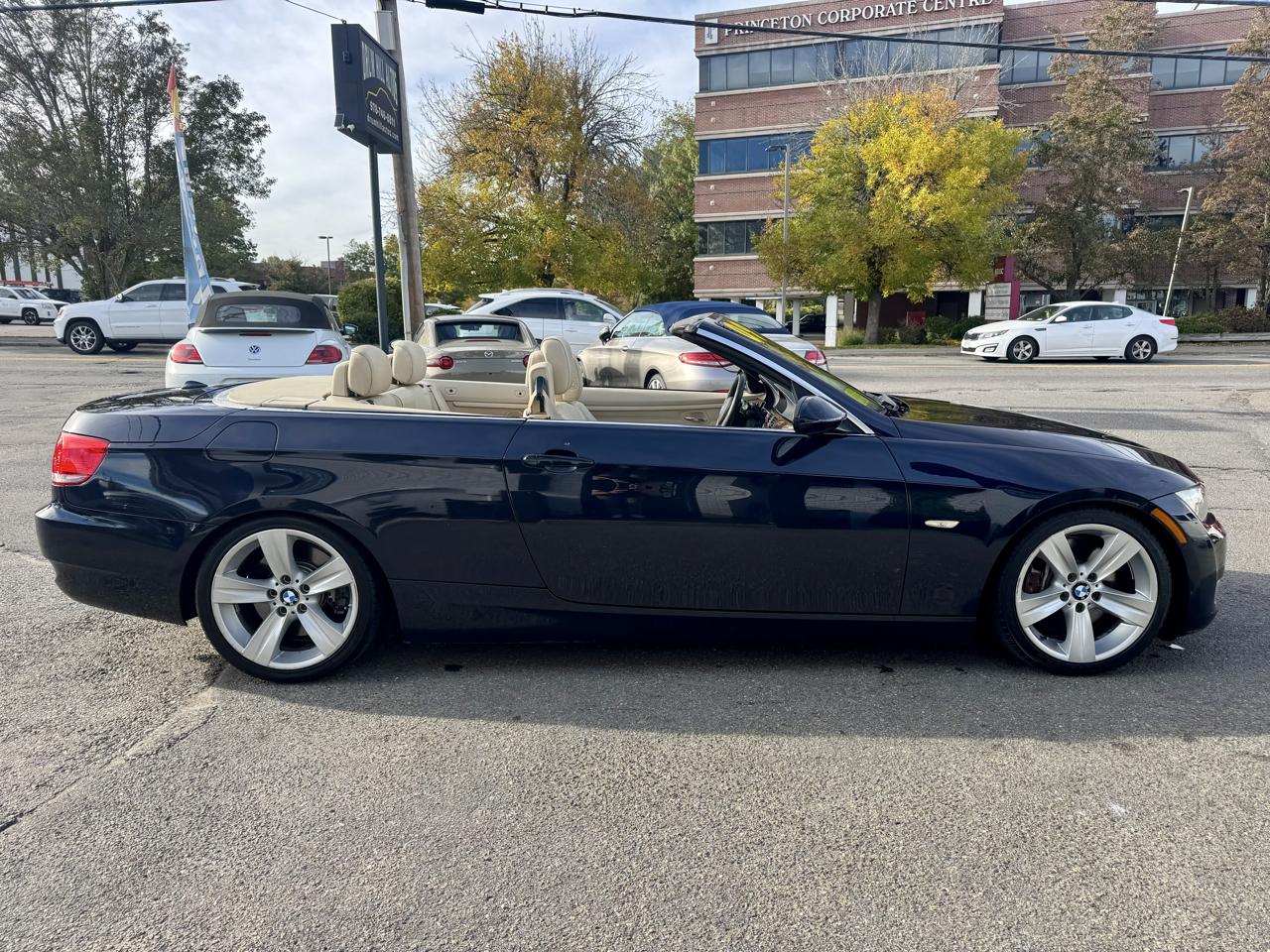 BMW 3-Series 335i Convertible 2009