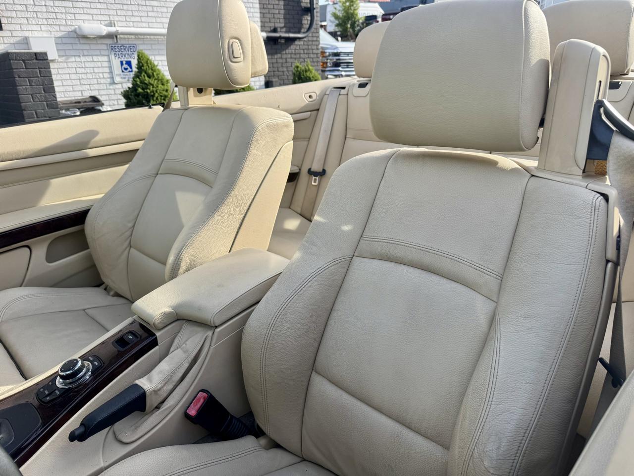 BMW 3-Series 335i Convertible 2009