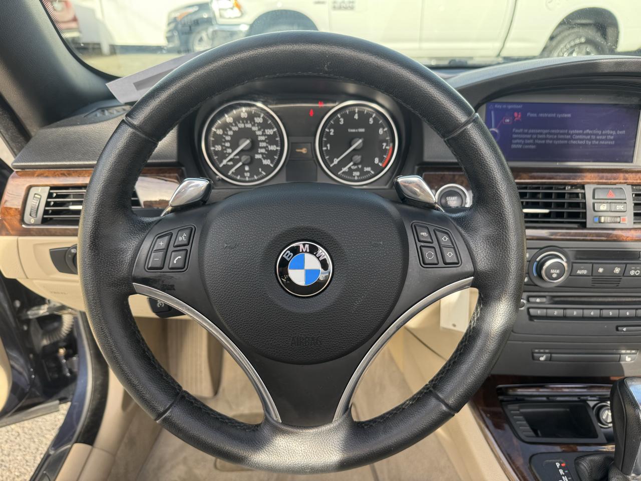 BMW 3-Series 335i Convertible 2009