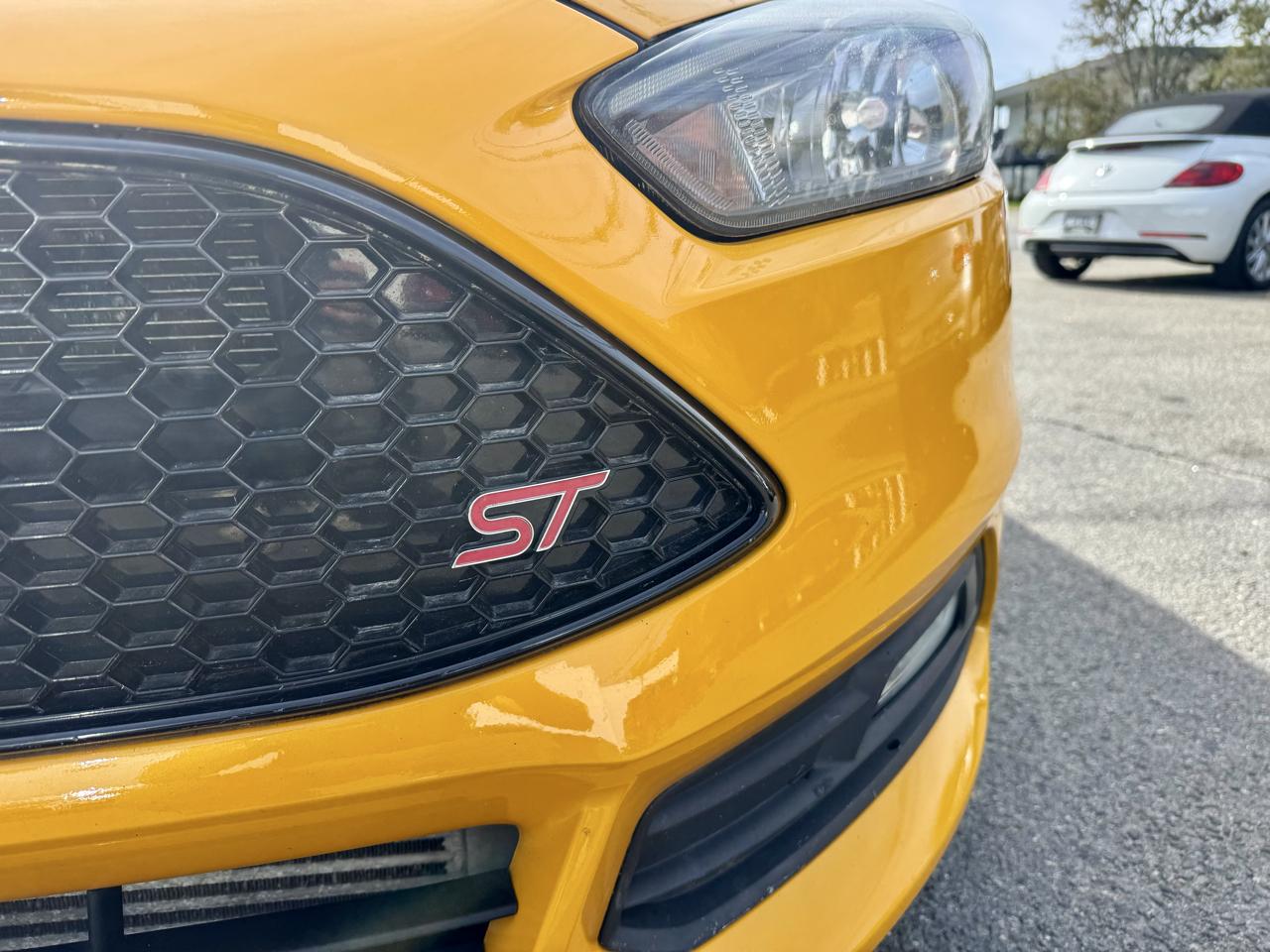 Ford Focus ST Hatch 2015