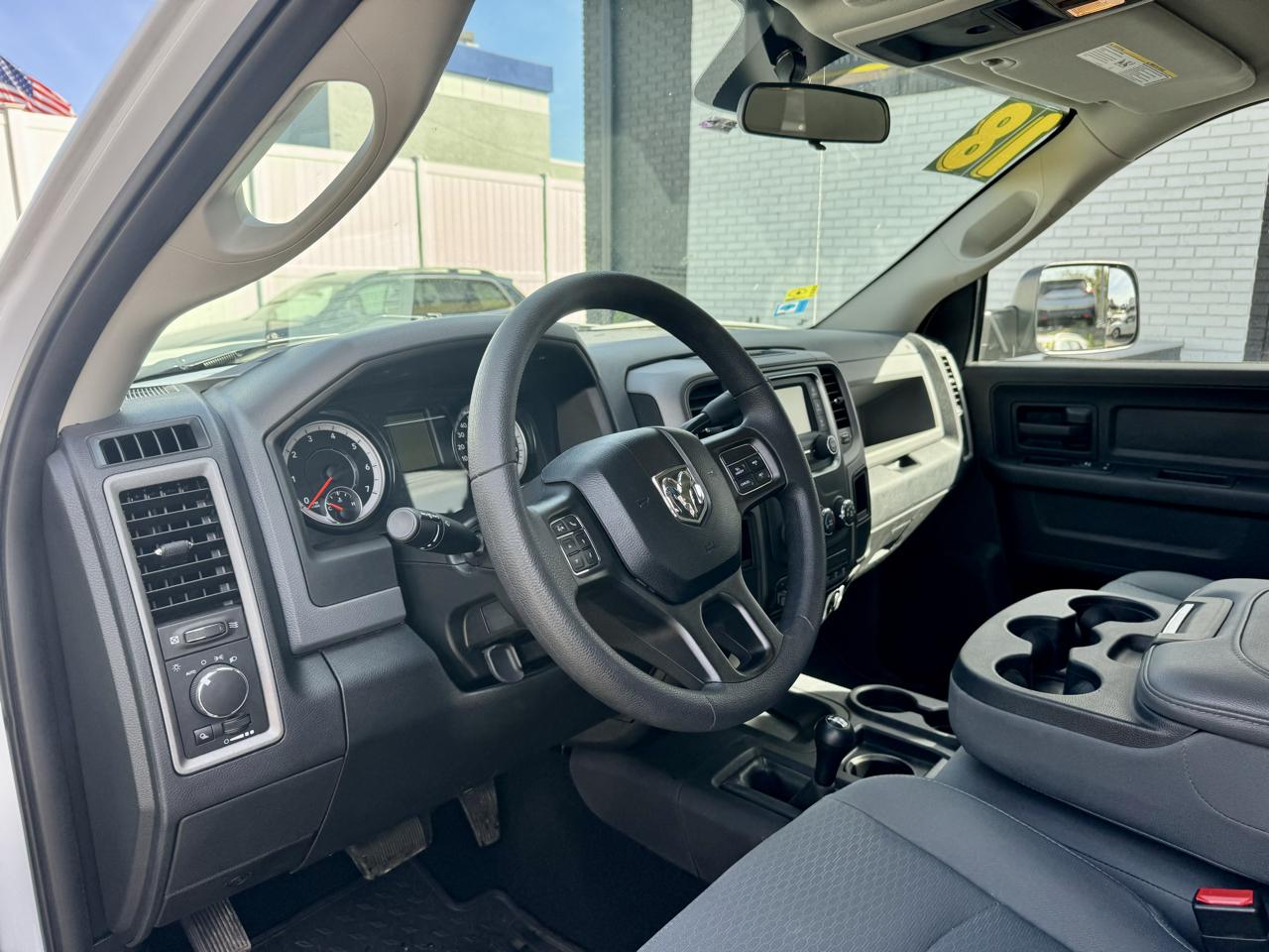 RAM 2500 Tradesman Crew Cab SWB 4WD 2018