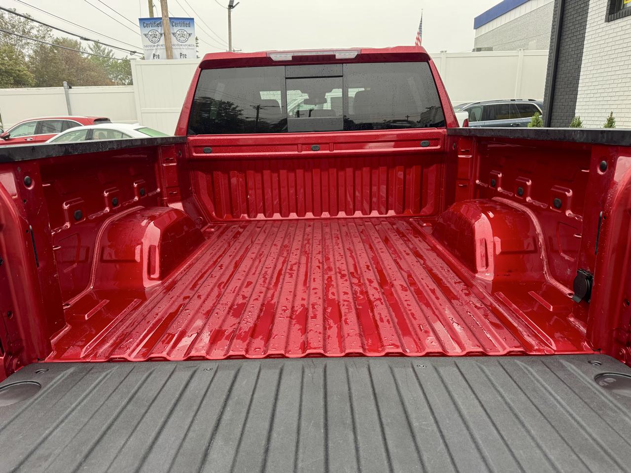 Chevrolet Silverado 1500 RST Crew Cab 4WD 2023