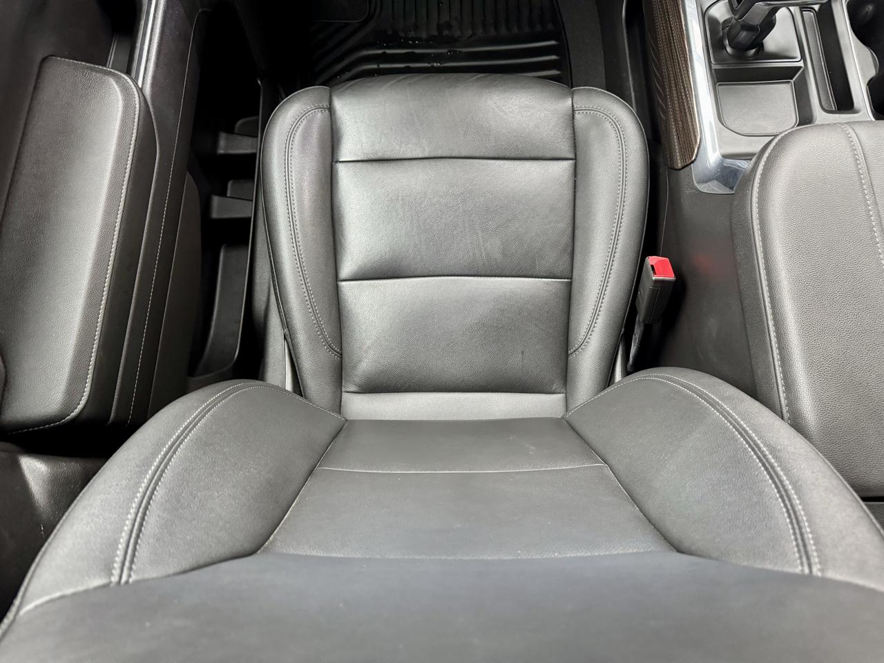 Chevrolet Silverado 1500 RST Crew Cab 4WD 2023