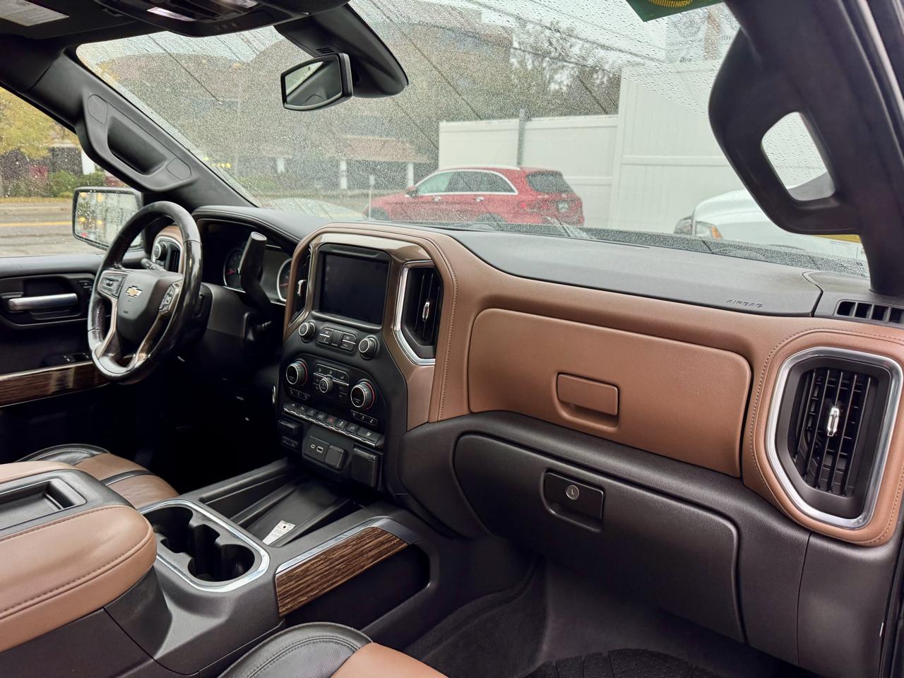 Chevrolet Silverado 1500 High Country Crew Cab Long Box 4WD 2020