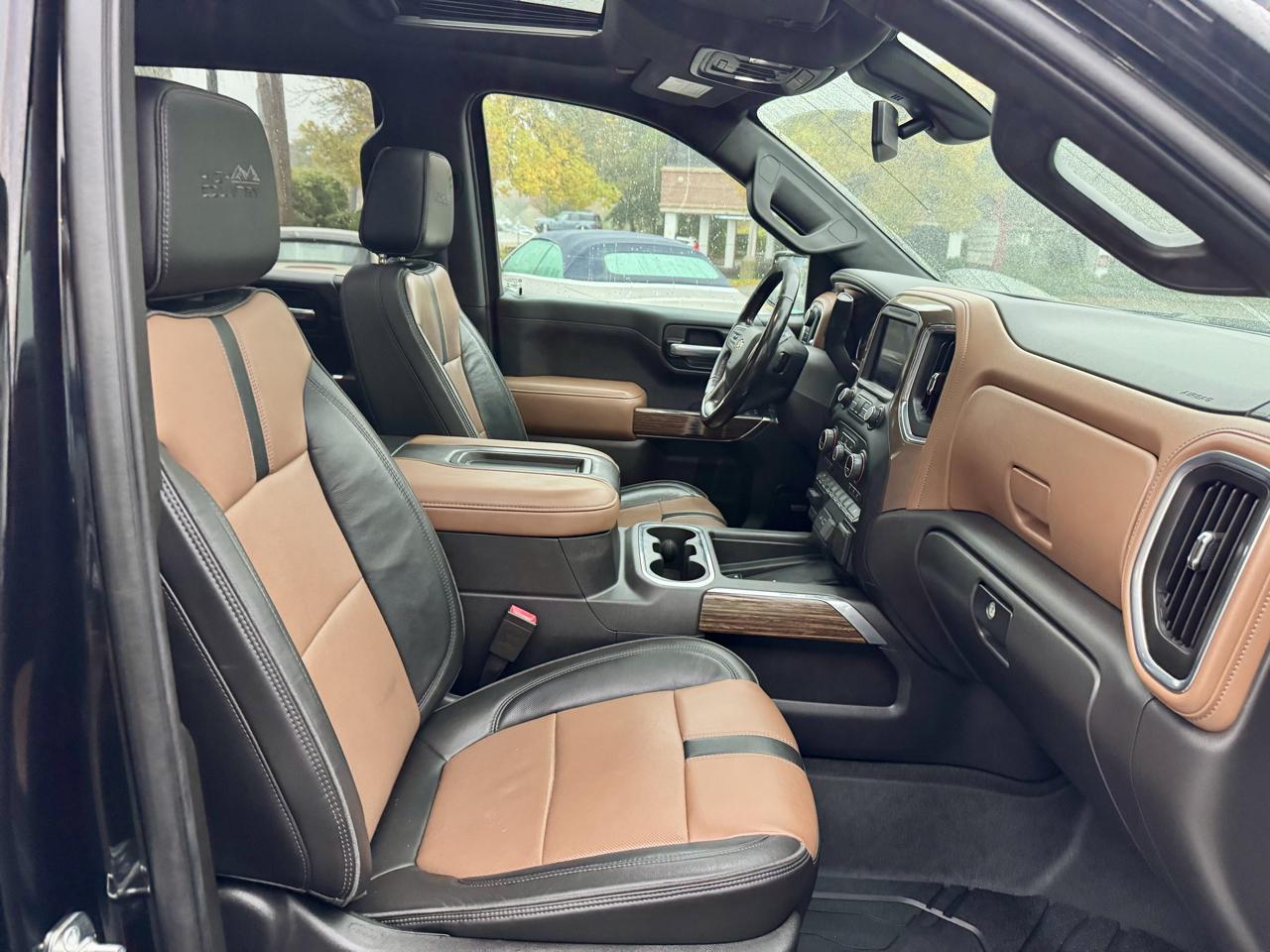 Chevrolet Silverado 1500 High Country Crew Cab Long Box 4WD 2020