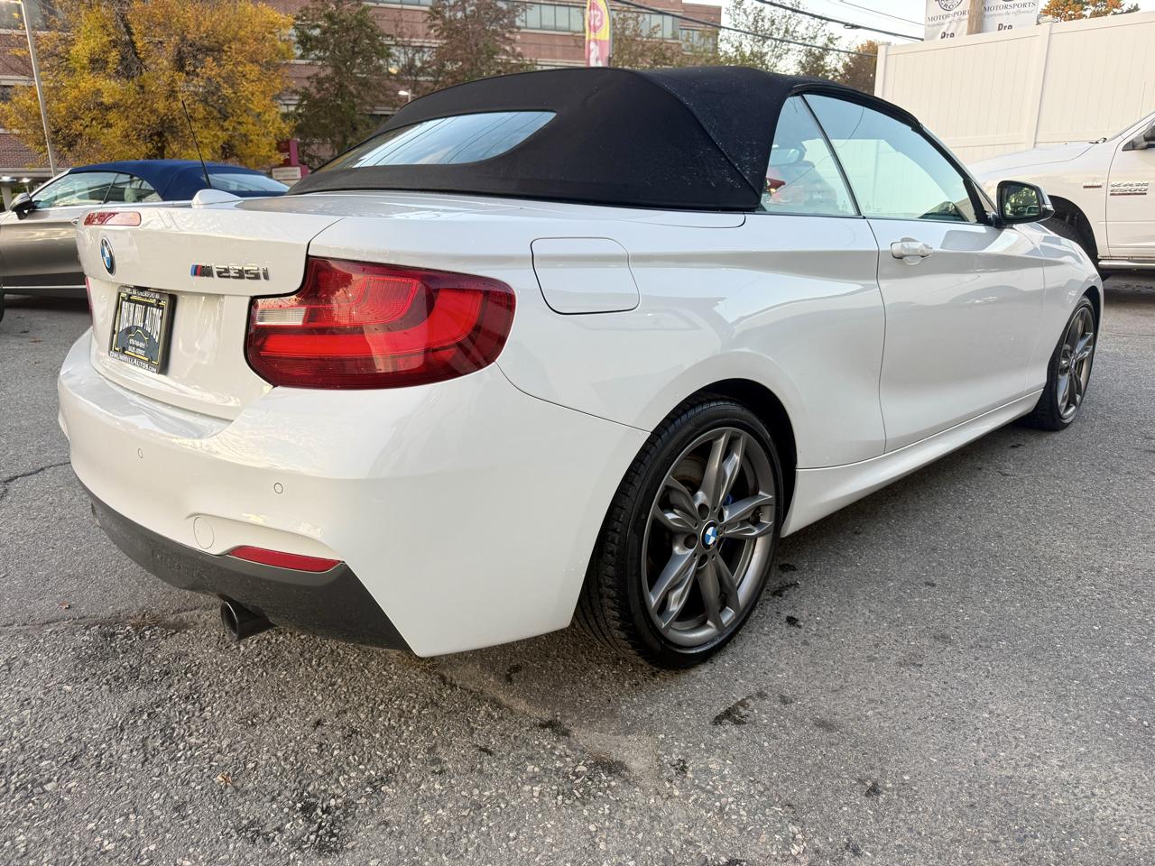 BMW 2-Series M235i xDrive Convertible 2016