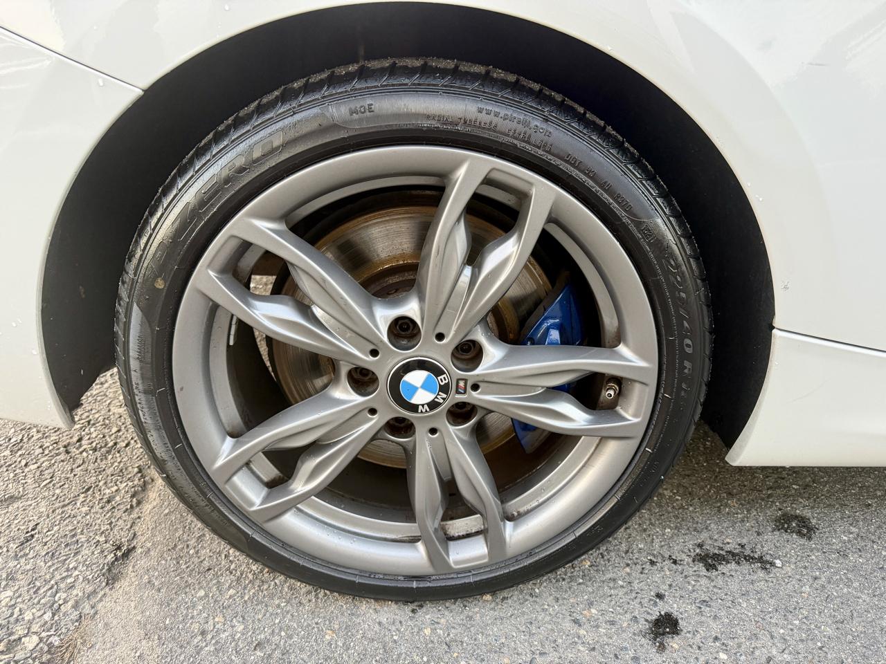 BMW 2-Series M235i xDrive Convertible 2016