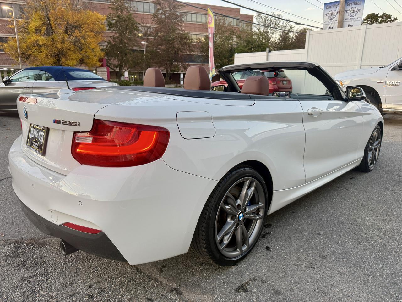 BMW 2-Series M235i xDrive Convertible 2016