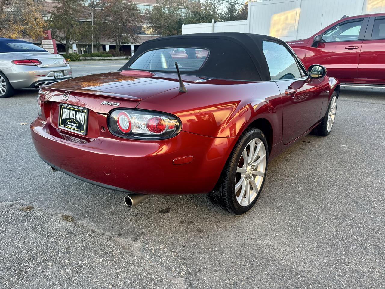 Mazda MX-5 Miata Grand Touring 2007
