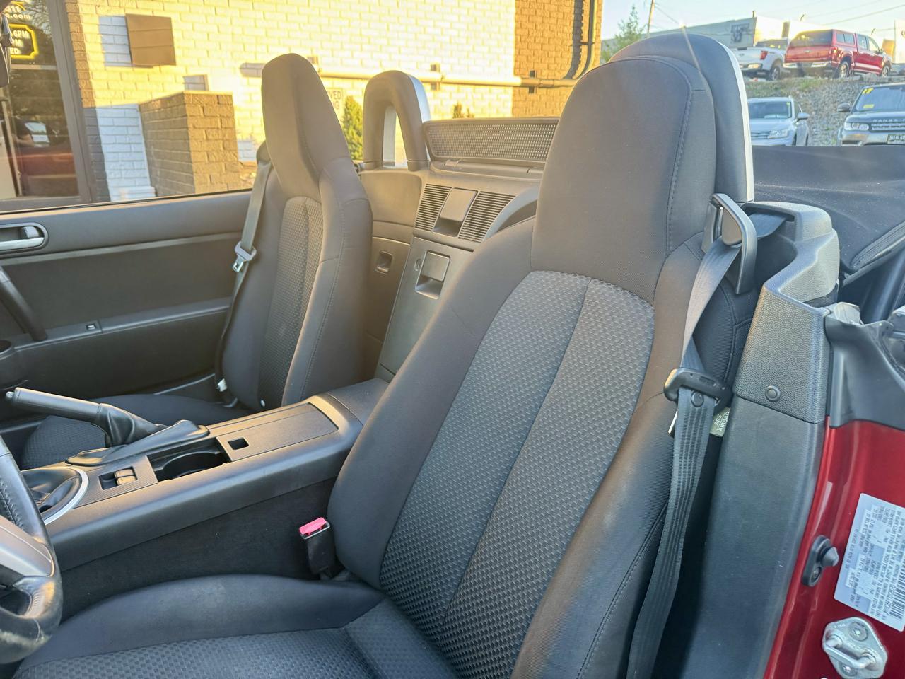Mazda MX-5 Miata Grand Touring 2007