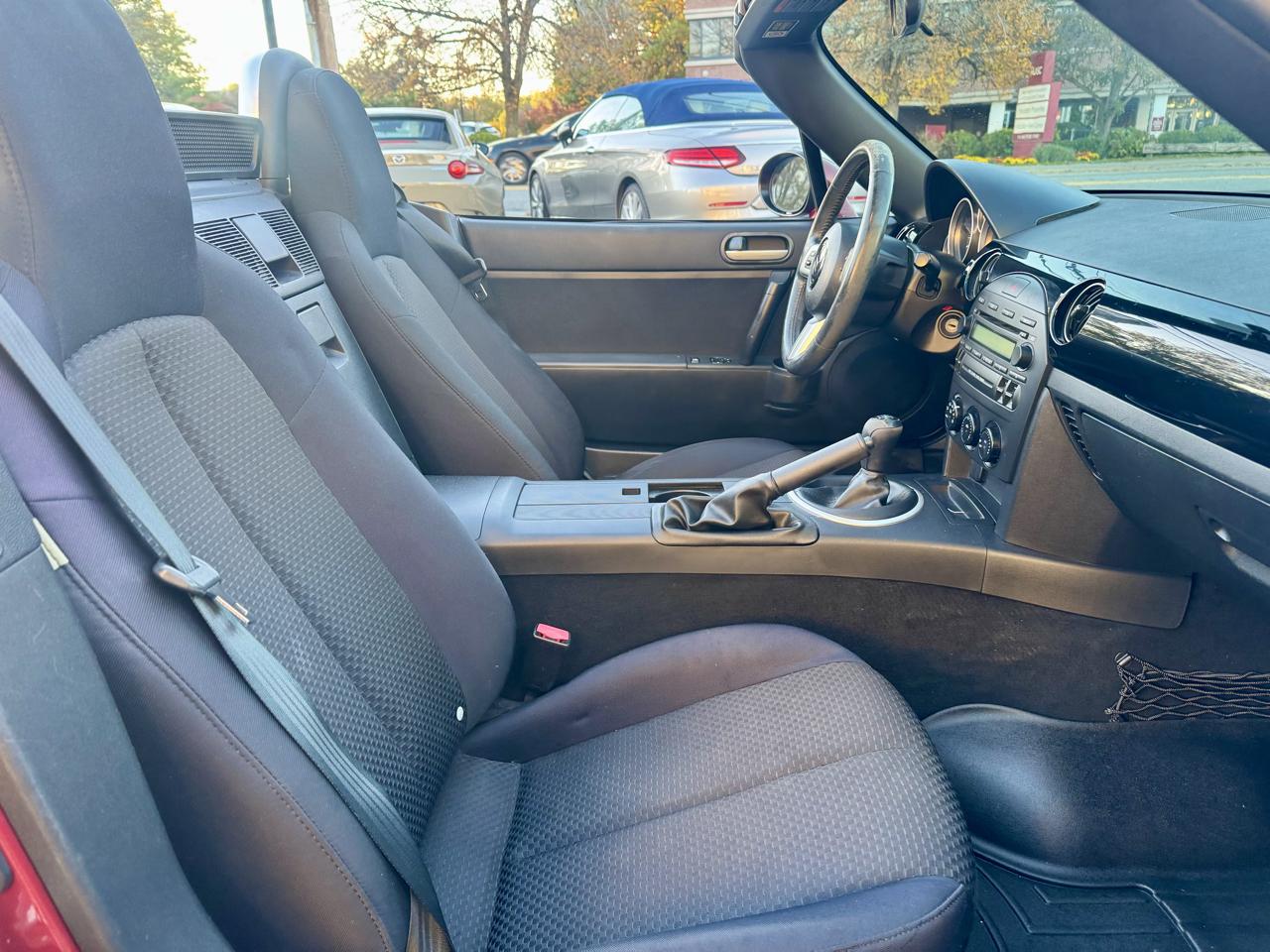 Mazda MX-5 Miata Grand Touring 2007