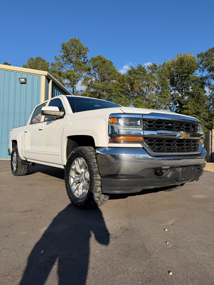 Chevrolet Silverado 1500 4WD Crew Cab 143.5" LT w/1LT 2017 Chevrolet Silverado 1500 4WD Crew Cab 143.5" LT w/1LT 2017