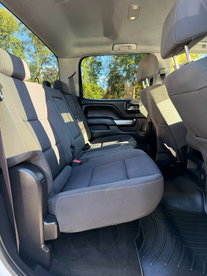 Chevrolet Silverado 1500 4WD Crew Cab 143.5" LT w/1LT 2017 Chevrolet Silverado 1500 4WD Crew Cab 143.5" LT w/1LT 2017