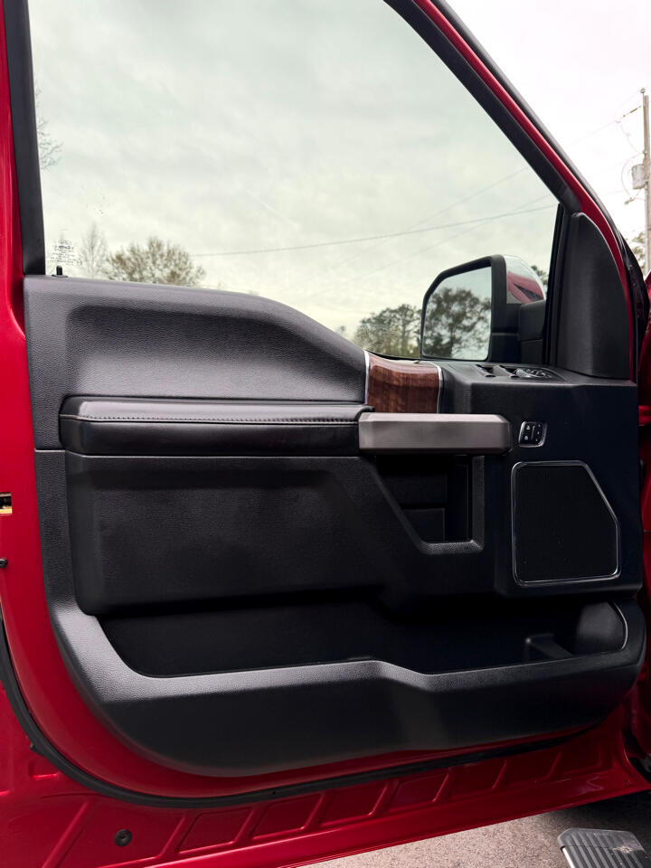 Ford F-150 4WD SuperCrew 145" Platinum 2015