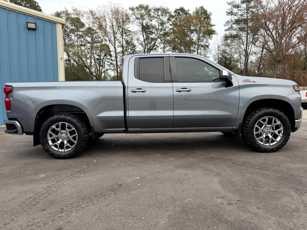 Chevrolet Silverado 1500 4WD Double Cab 147" LT 2019