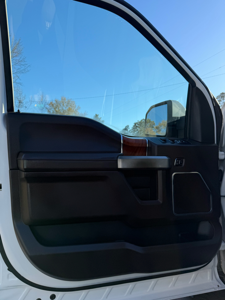 Ford F-150 4WD SuperCrew 145" King Ranch 2016