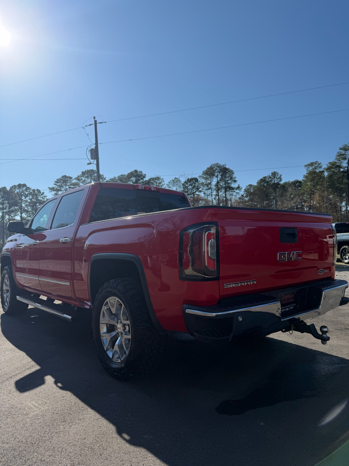 GMC Sierra 1500 4WD Crew Cab 143.5" SLT 2017