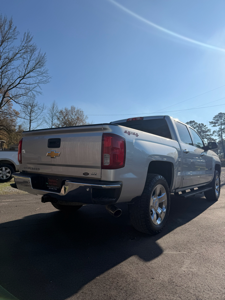 Chevrolet Silverado 1500 4WD Crew Cab 143.5" LTZ w/1LZ 2018