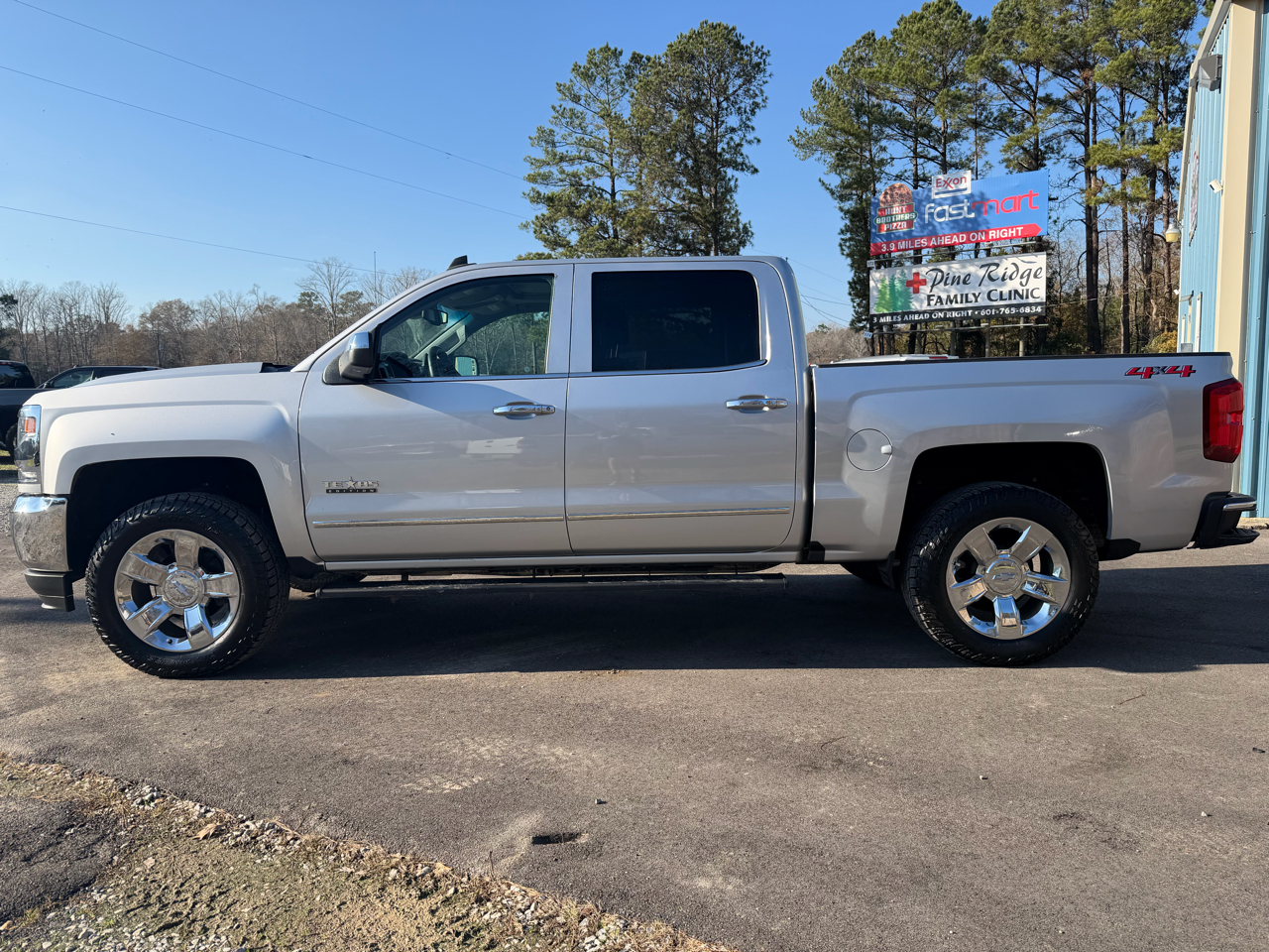 Chevrolet Silverado 1500 4WD Crew Cab 143.5" LTZ w/1LZ 2018