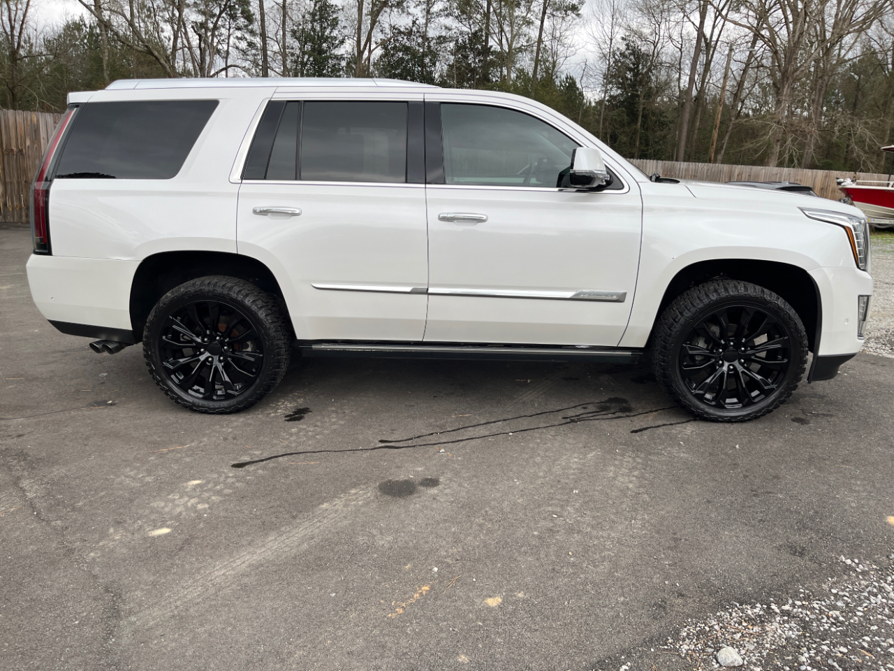 Cadillac Escalade 4WD 4dr Premium Luxury 2017