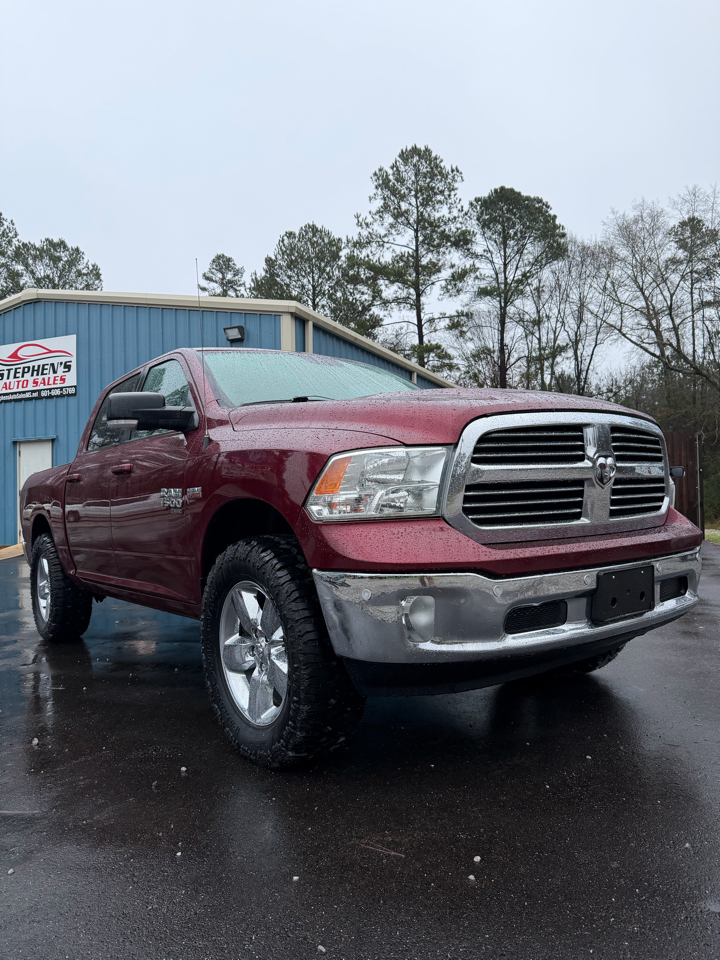 RAM 1500 Classic Big Horn 4x4 Crew Cab 5'7" Box 2019