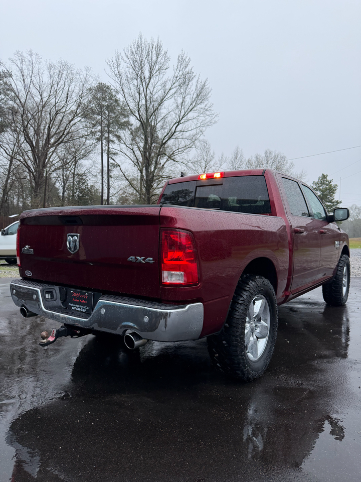 RAM 1500 Classic Big Horn 4x4 Crew Cab 5'7" Box 2019