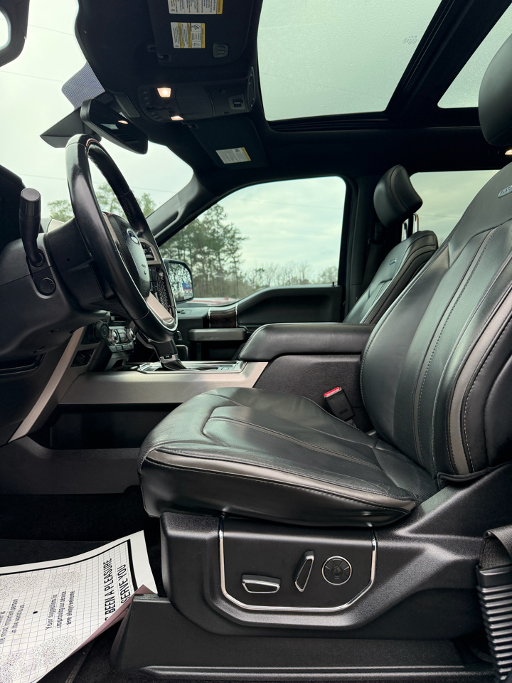 Ford F-150 4WD SuperCrew 145" Platinum 2017