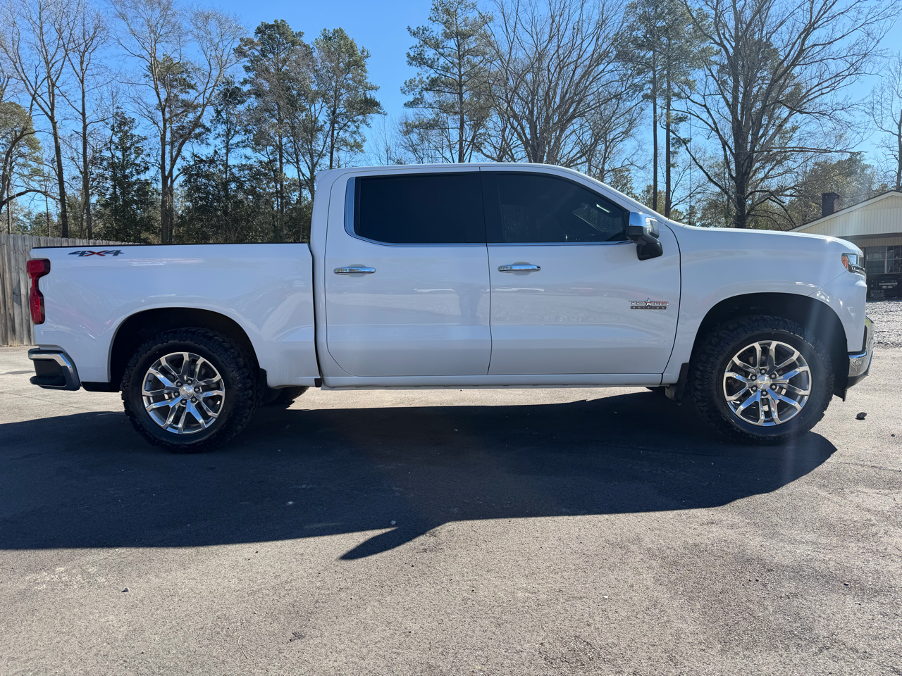 Chevrolet Silverado 1500 4WD Crew Cab 147" LTZ 2019