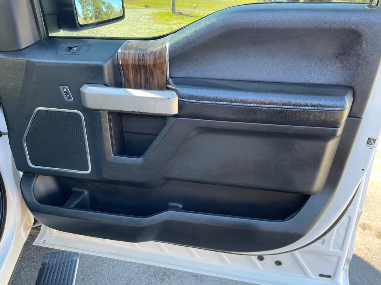 Ford F-150 Lariat 4WD SuperCrew 5.5' Box 2019