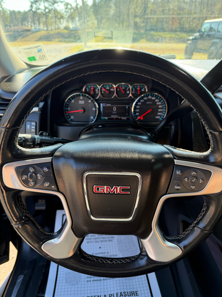 GMC Yukon XL 4WD 4dr SLT 2019