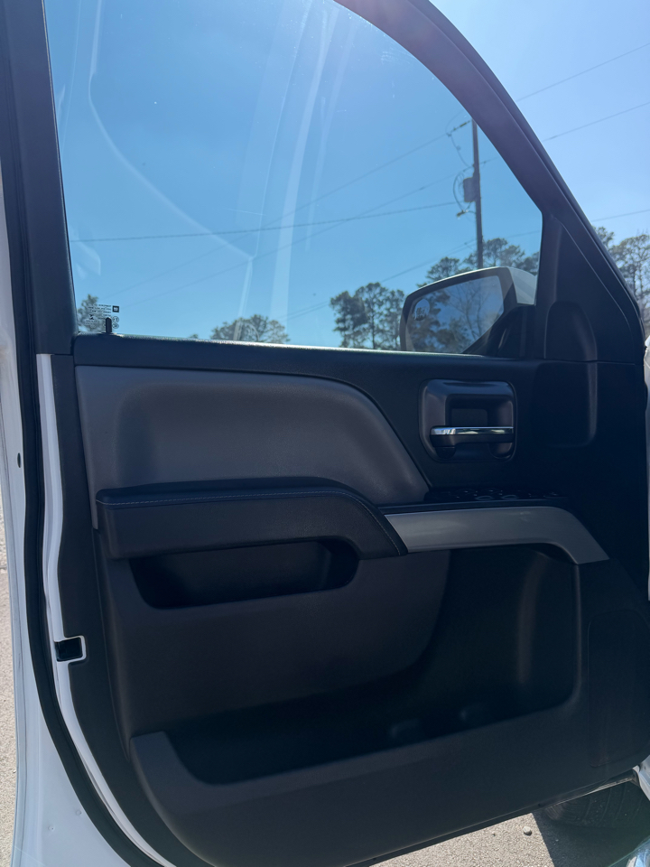 Chevrolet Silverado 1500 4WD Crew Cab 143.5" LT w/2LT 2015