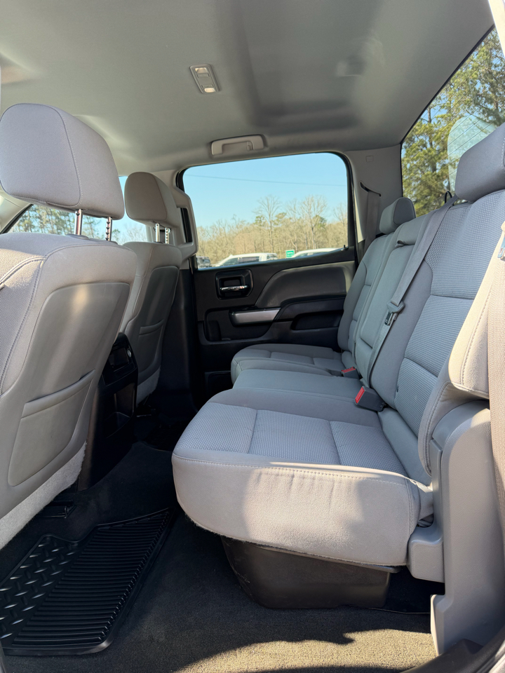 Chevrolet Silverado 1500 4WD Crew Cab 143.5" LT w/2LT 2015