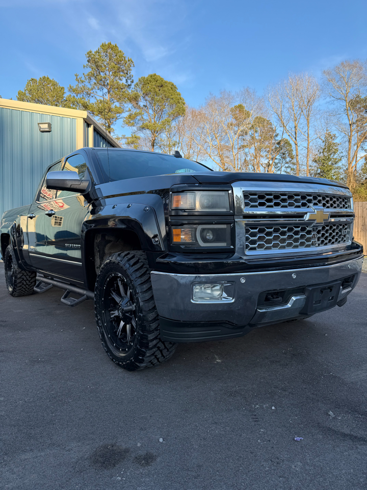Chevrolet Silverado 1500 4WD Double Cab 143.5" LTZ w/1LZ 2015