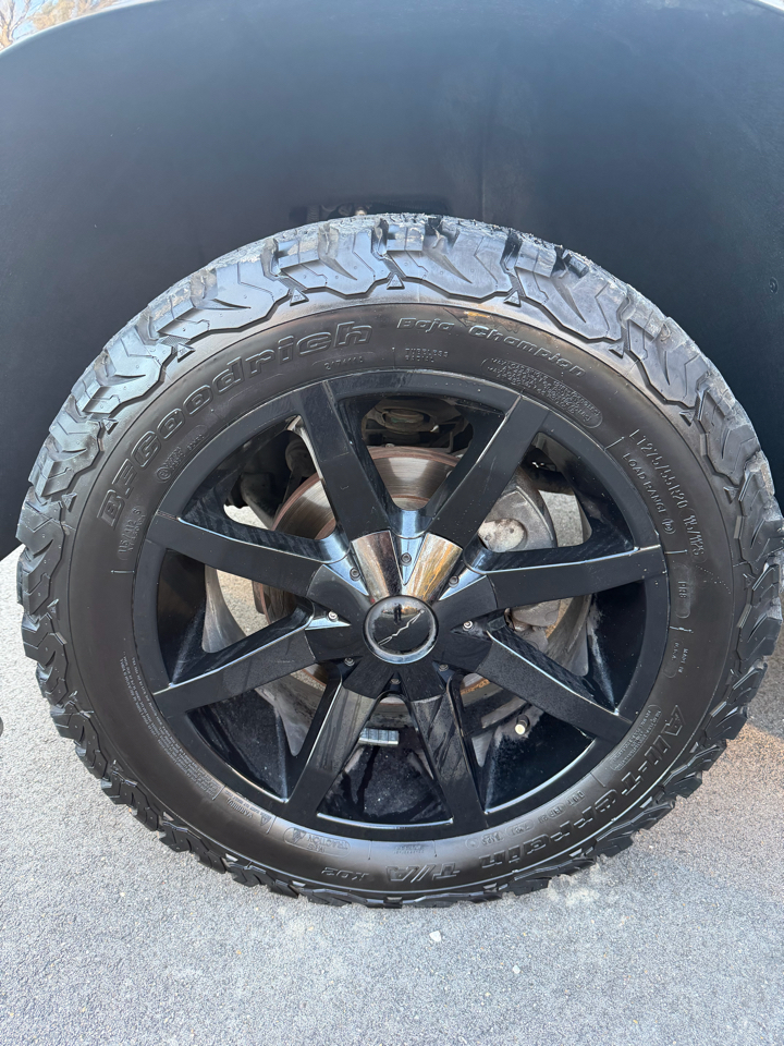 Chevrolet Tahoe 2WD 4dr LT 2019