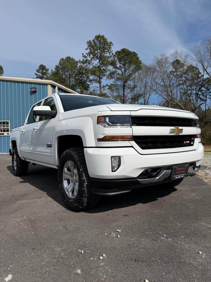 Chevrolet Silverado 1500 4WD Crew Cab 143.5" LT w/2LT 2018