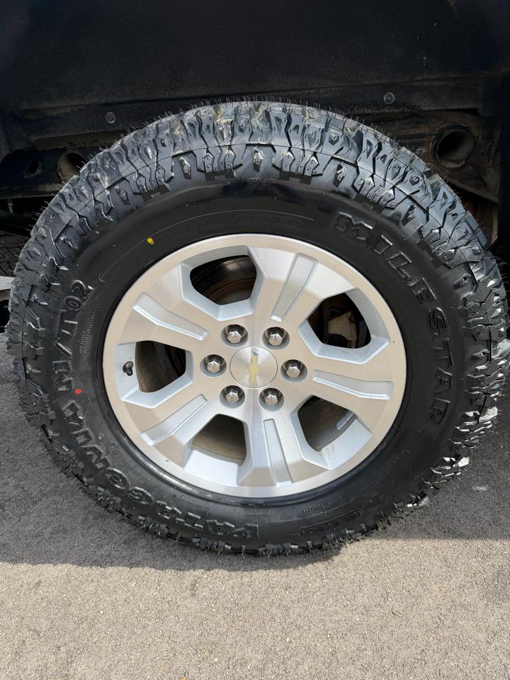 Chevrolet Silverado 1500 4WD Crew Cab 143.5" LT w/2LT 2018