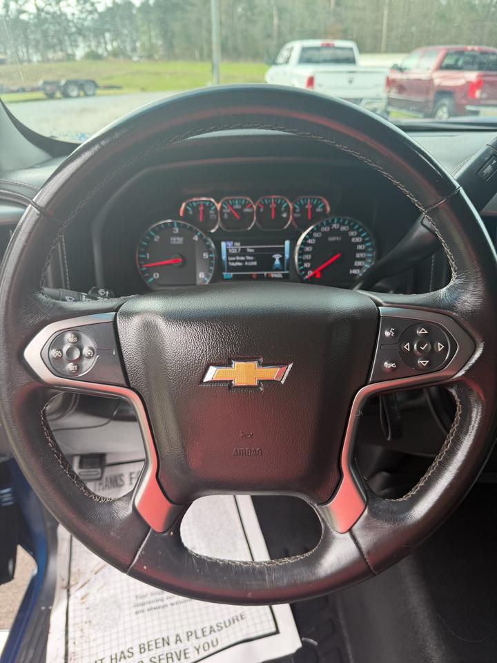 Chevrolet Silverado 1500 4WD Crew Cab 143.5" LTZ w/1LZ 2018