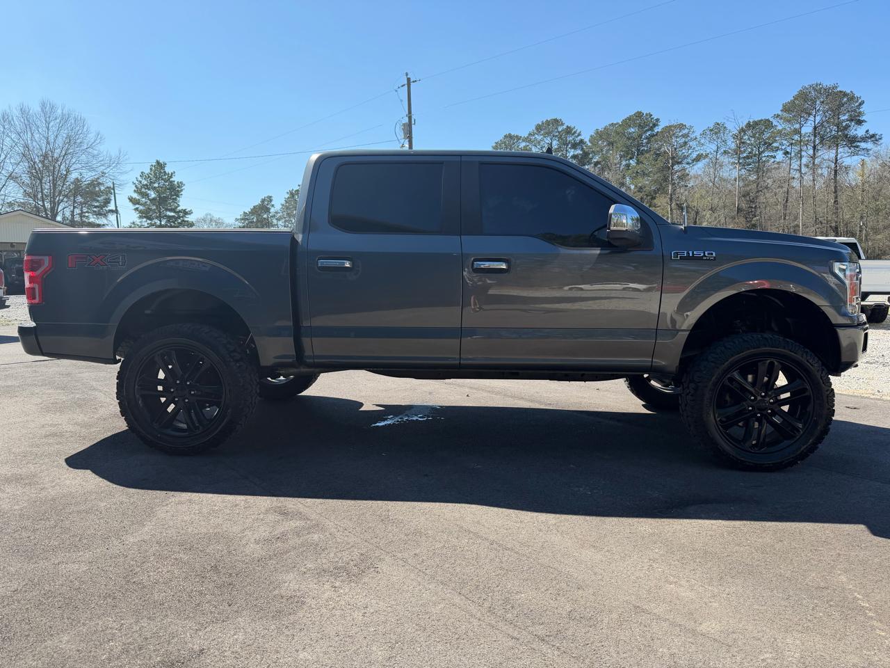 Ford F-150 4WD SuperCrew 145" STX 2020