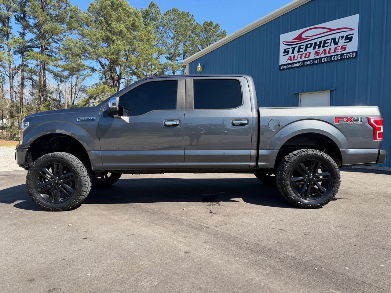 Ford F-150 4WD SuperCrew 145" STX 2020