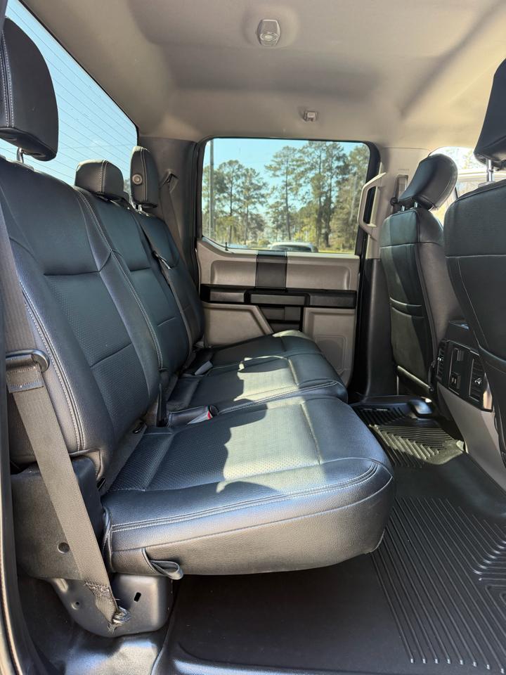 Ford F-150 4WD SuperCrew 145" STX 2020