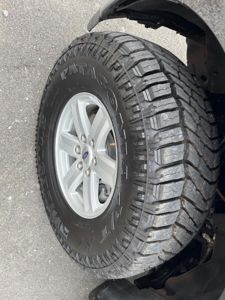 Ford F-150 XLT 4WD SuperCrew 5.5' Box 2023