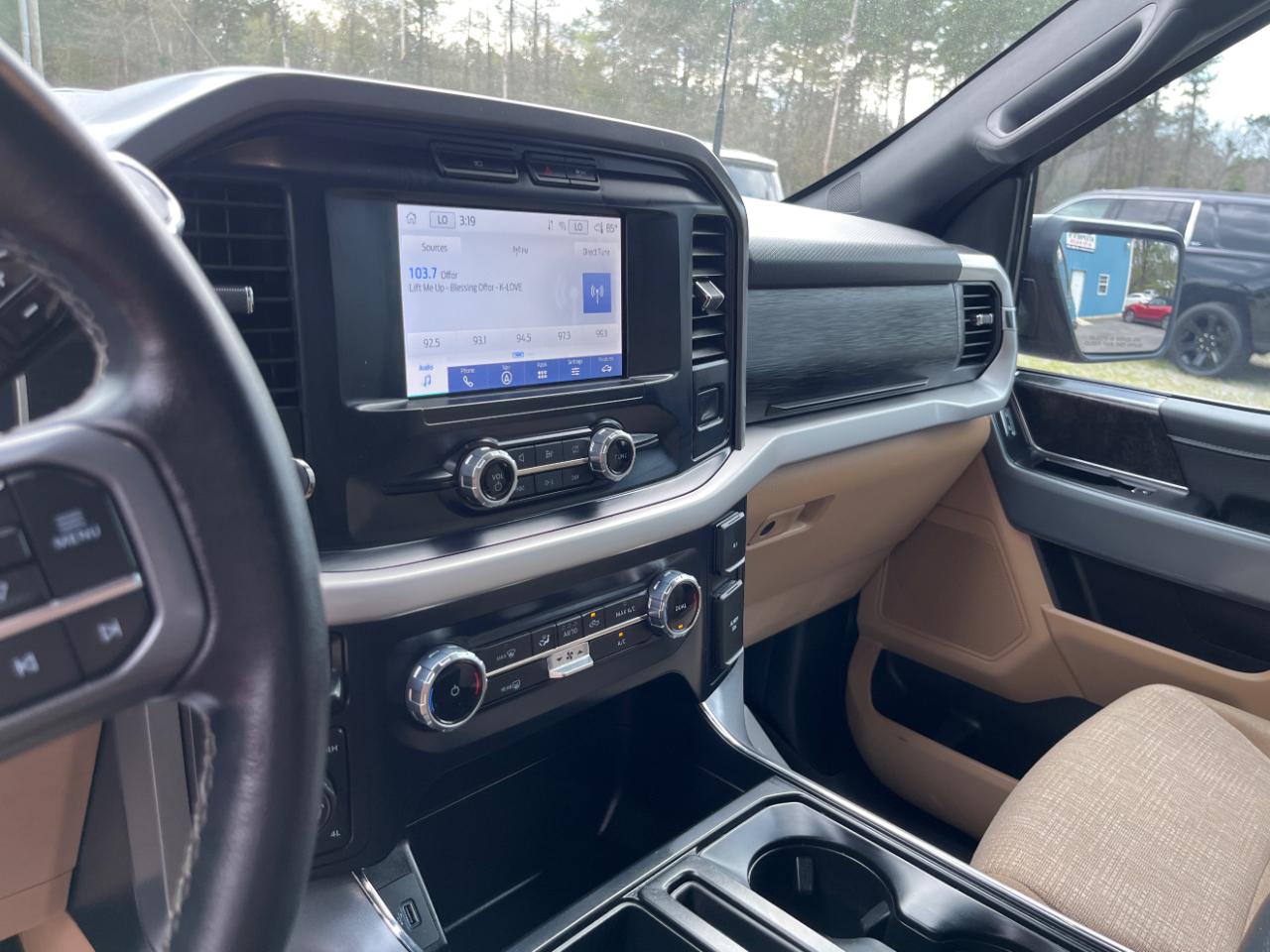 Ford F-150 XLT 4WD SuperCrew 5.5' Box 2023