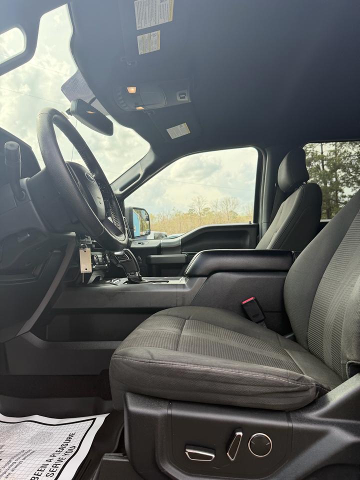 Ford F-150 4WD SuperCrew 145" XLT 2016