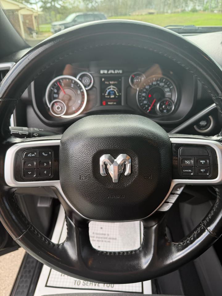 RAM 2500 Lone Star 4x4 Crew Cab 6'4" Box 2022